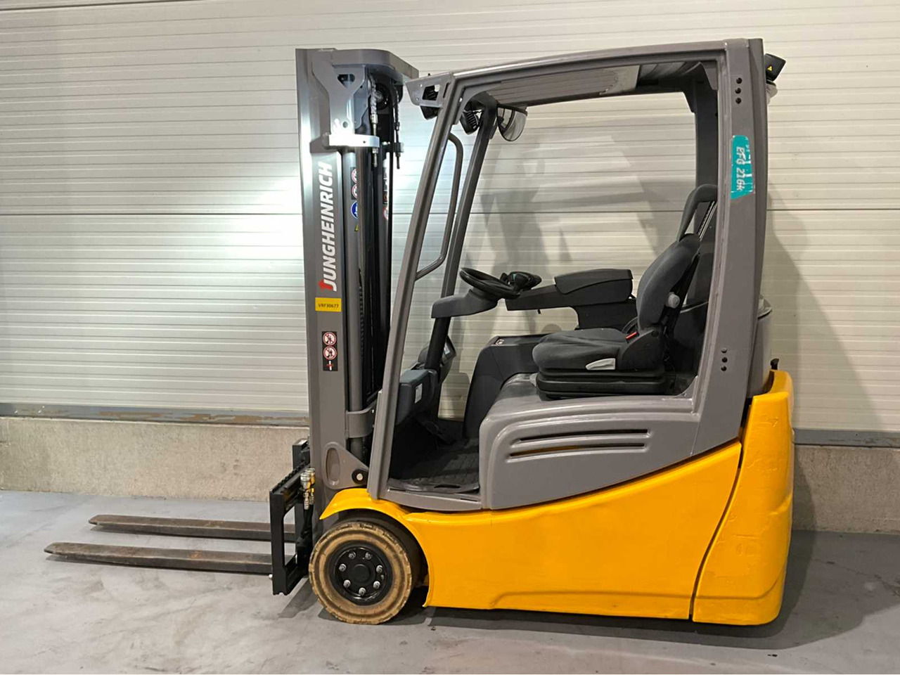 2017 JUNGHEINRICH EFG 216K FORKLIFT - Empilhador: foto 3 2017 JUNGHEINRICH EFG 216K FORKLIFT - Empilhador: foto 3