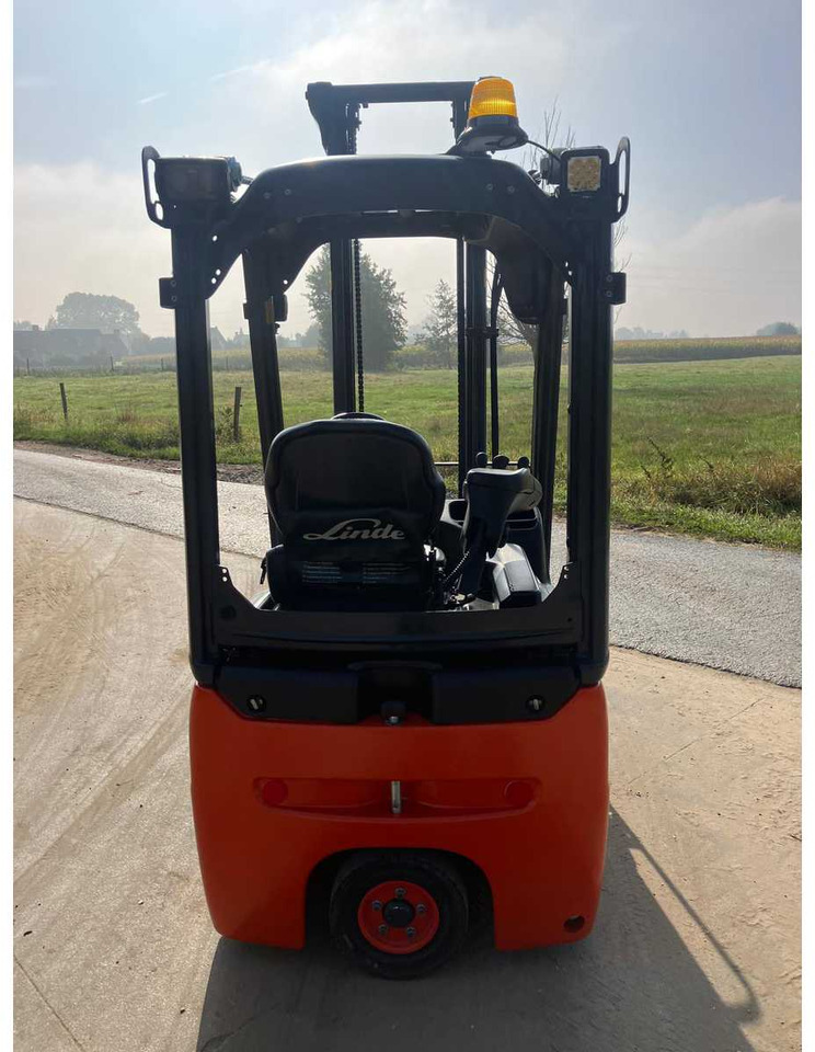Empilhador 2019 LINDE E12 ELECTRIC FORKLIFT TRUCK: foto 6 Empilhador 2019 LINDE E12 ELECTRIC FORKLIFT TRUCK: foto 6