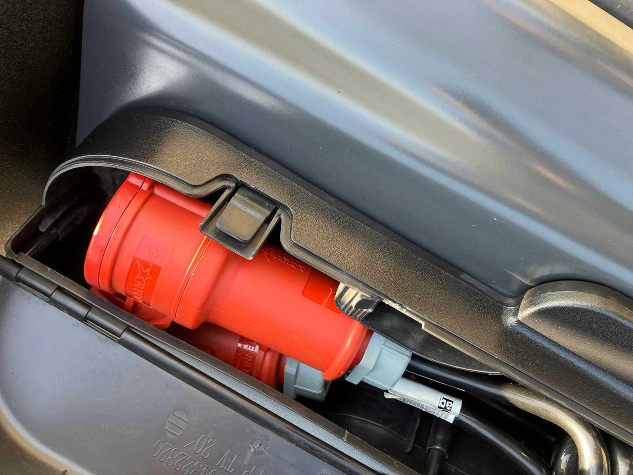 Empilhador 2019 LINDE E12 ELECTRIC FORKLIFT TRUCK: foto 48 Empilhador 2019 LINDE E12 ELECTRIC FORKLIFT TRUCK: foto 48