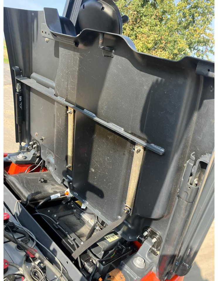 Empilhador 2019 LINDE E12 ELECTRIC FORKLIFT TRUCK: foto 41 Empilhador 2019 LINDE E12 ELECTRIC FORKLIFT TRUCK: foto 41