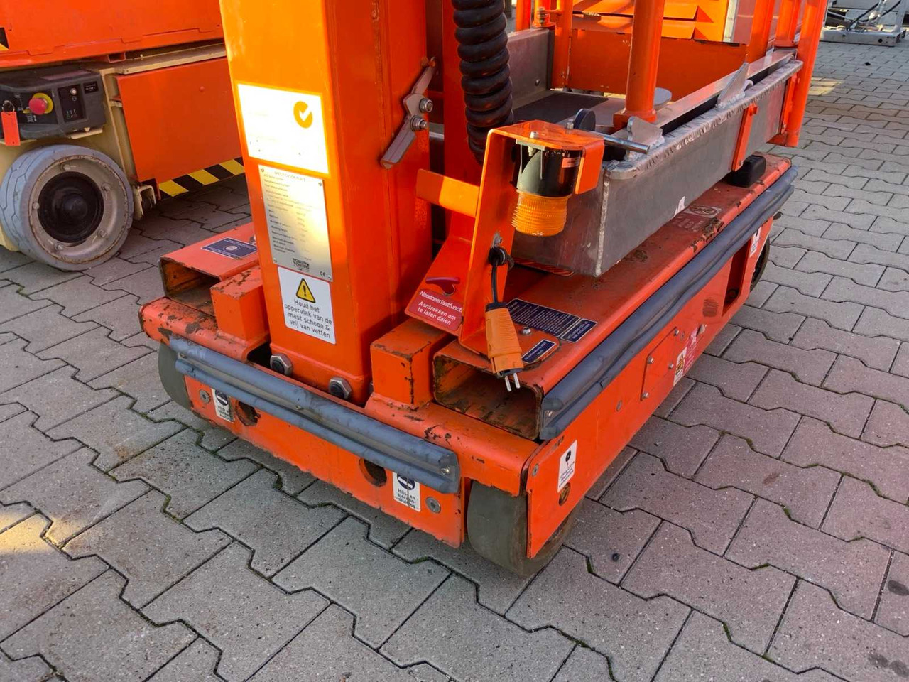 2020 JLG POWER TOWERS NANO SP PASSENGER ELEVATOR - Plataforma aérea: foto 5 2020 JLG POWER TOWERS NANO SP PASSENGER ELEVATOR - Plataforma aérea: foto 5