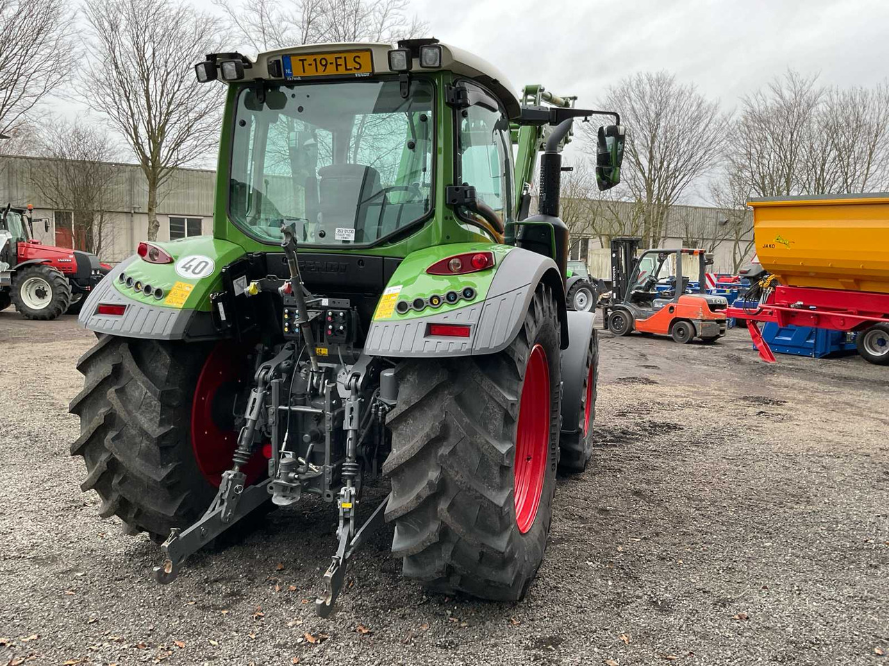 2021 FENDT 313 POWER ALL-WHEEL DRIVE AGRICULTURAL TRACTOR - Trator: foto 5 2021 FENDT 313 POWER ALL-WHEEL DRIVE AGRICULTURAL TRACTOR - Trator: foto 5
