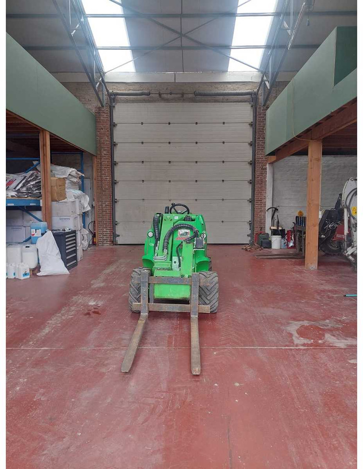 AVANT - M520 MIPCT - COMPACT LOADER - 2017 - Mini pá carregadora de rastos: foto 5 AVANT - M520 MIPCT - COMPACT LOADER - 2017 - Mini pá carregadora de rastos: foto 5