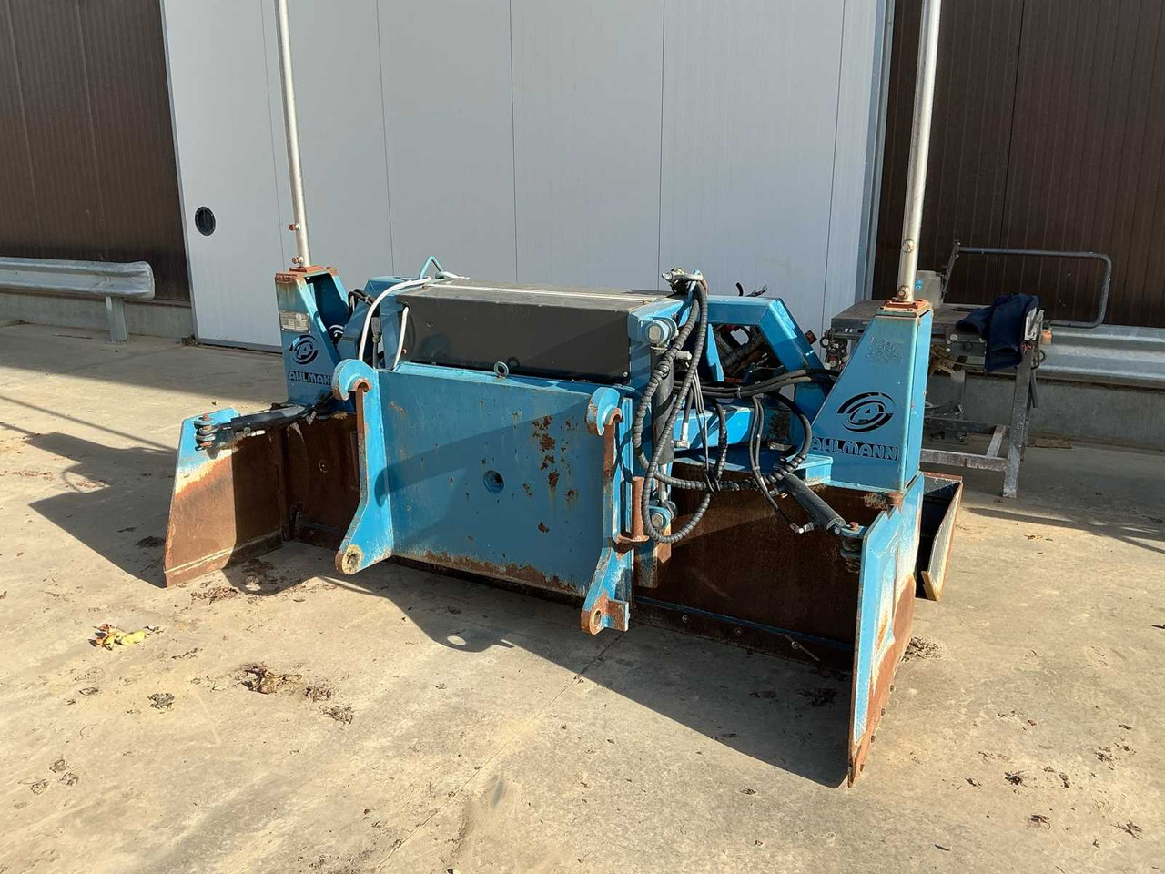 Ahlmann Ahlmac 2600 - Maquina para lavrar a terra: foto 2 Ahlmann Ahlmac 2600 - Maquina para lavrar a terra: foto 2