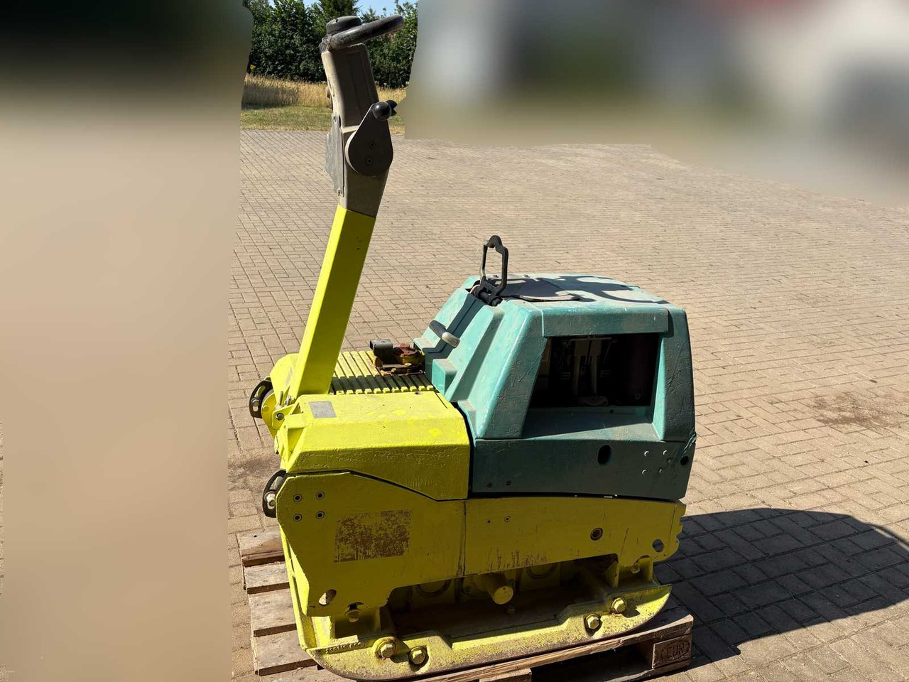 Ammann APH 100 - 20 - Placas vibratórias: foto 5 Ammann APH 100 - 20 - Placas vibratórias: foto 5