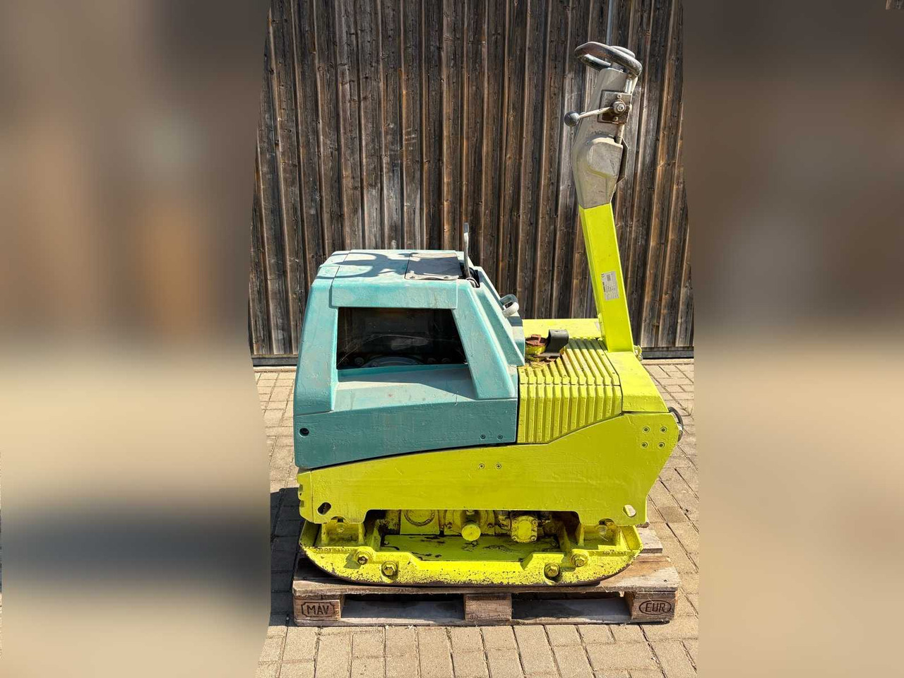 Ammann APH 100 - 20 - Placas vibratórias: foto 3 Ammann APH 100 - 20 - Placas vibratórias: foto 3
