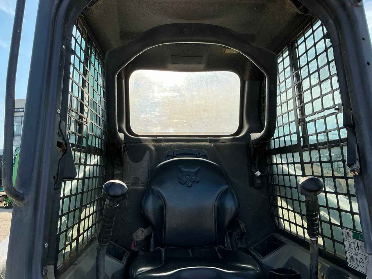 Mini pá carregadora de rastos BOBCAT - S450 - COMPACT LOADER - 2021: foto 26 Mini pá carregadora de rastos BOBCAT - S450 - COMPACT LOADER - 2021: foto 26