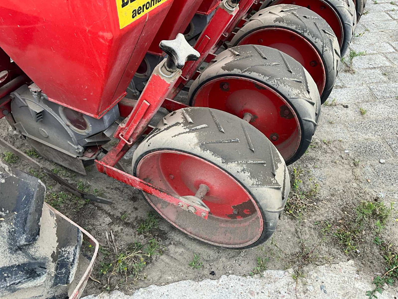 Máquina para semear Becker aeromat: foto 17