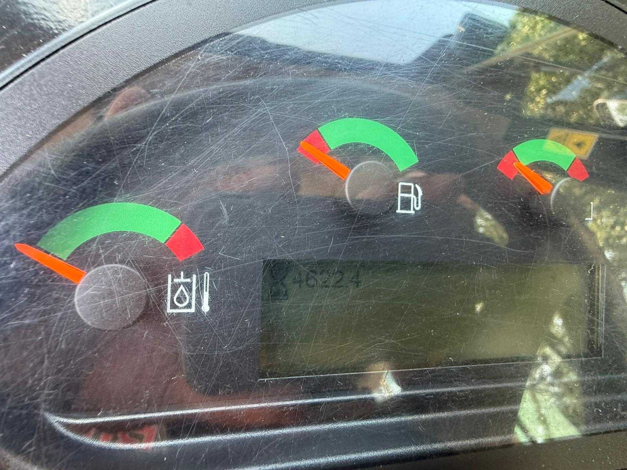 Pá carregadora de rodas CAT - 908M - JOYSTICK CONTROL, INCL RUBBLE BIN - SHOVEL: foto 6 Pá carregadora de rodas CAT - 908M - JOYSTICK CONTROL, INCL RUBBLE BIN - SHOVEL: foto 6