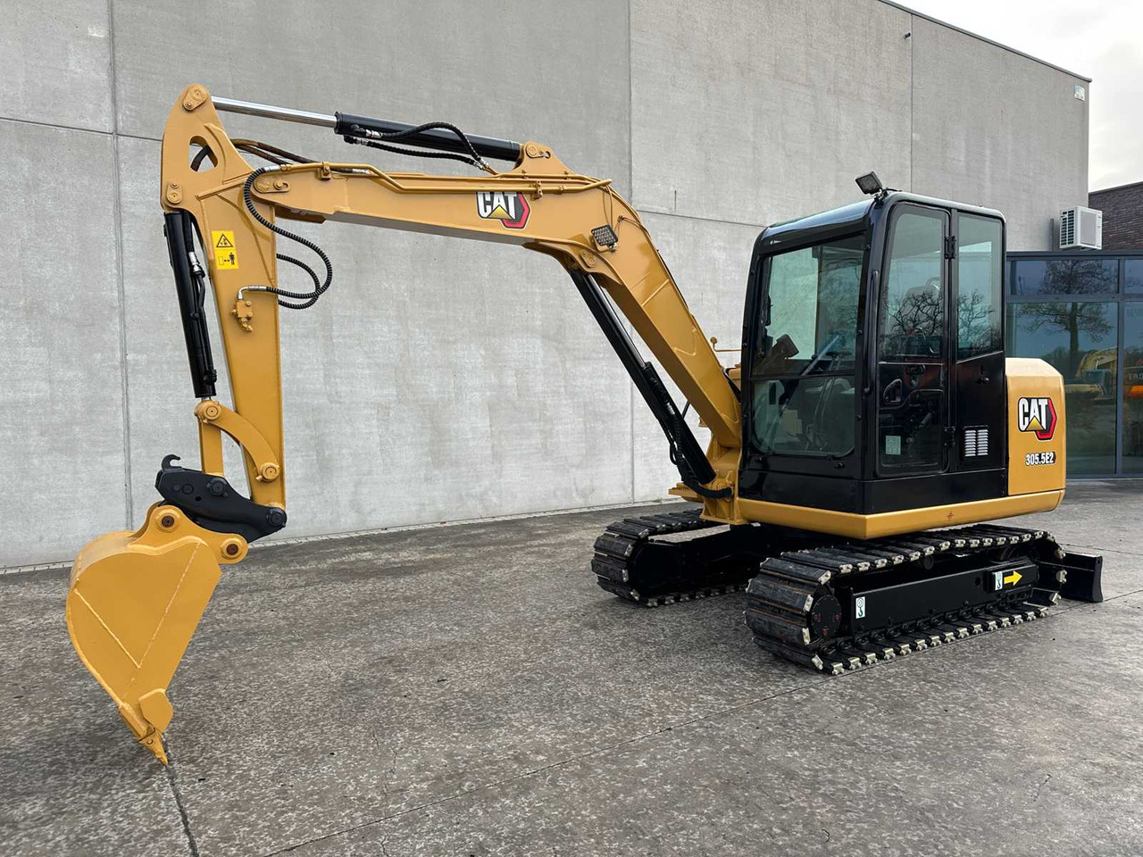 CATERPILLAR - 2017 - 305.5E2 - MIDI EXCAVATOR - Escavadeira: foto 1 CATERPILLAR - 2017 - 305.5E2 - MIDI EXCAVATOR - Escavadeira: foto 1