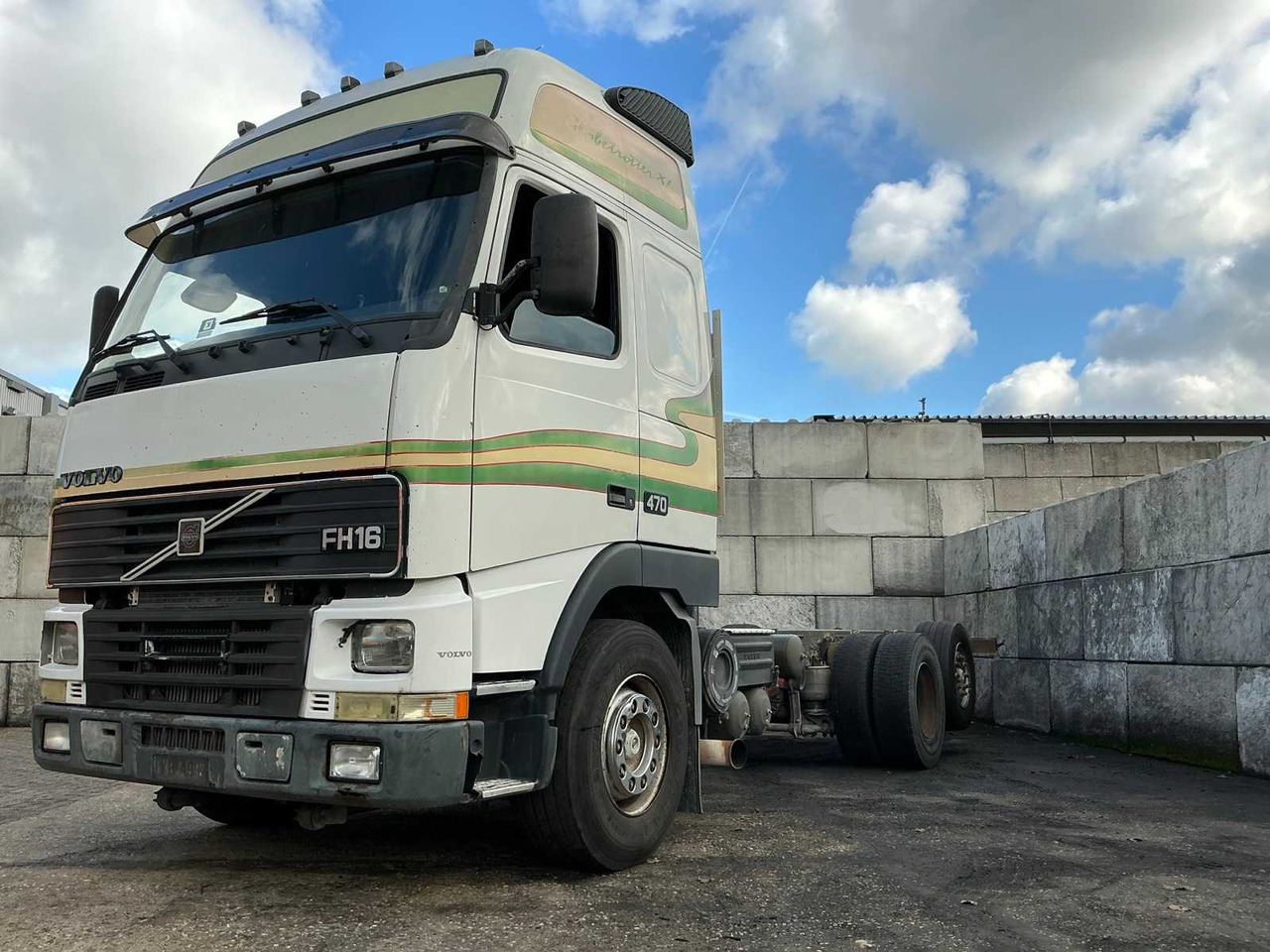 1997 VOLVO FH16 TRUCK - Camião: foto 1 1997 VOLVO FH16 TRUCK - Camião: foto 1