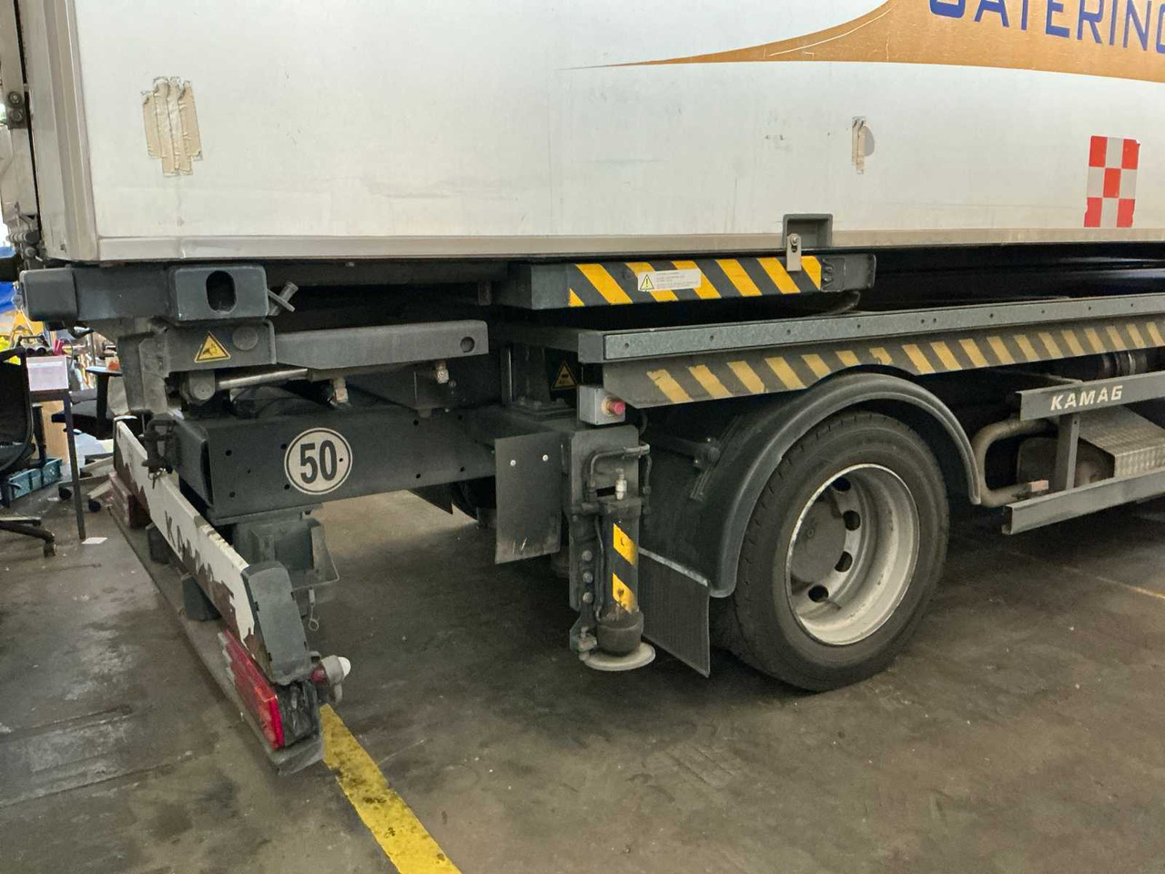 2001 MERCEDES-BENZ WBC22 CATERING TRUCK - Camião: foto 4 2001 MERCEDES-BENZ WBC22 CATERING TRUCK - Camião: foto 4