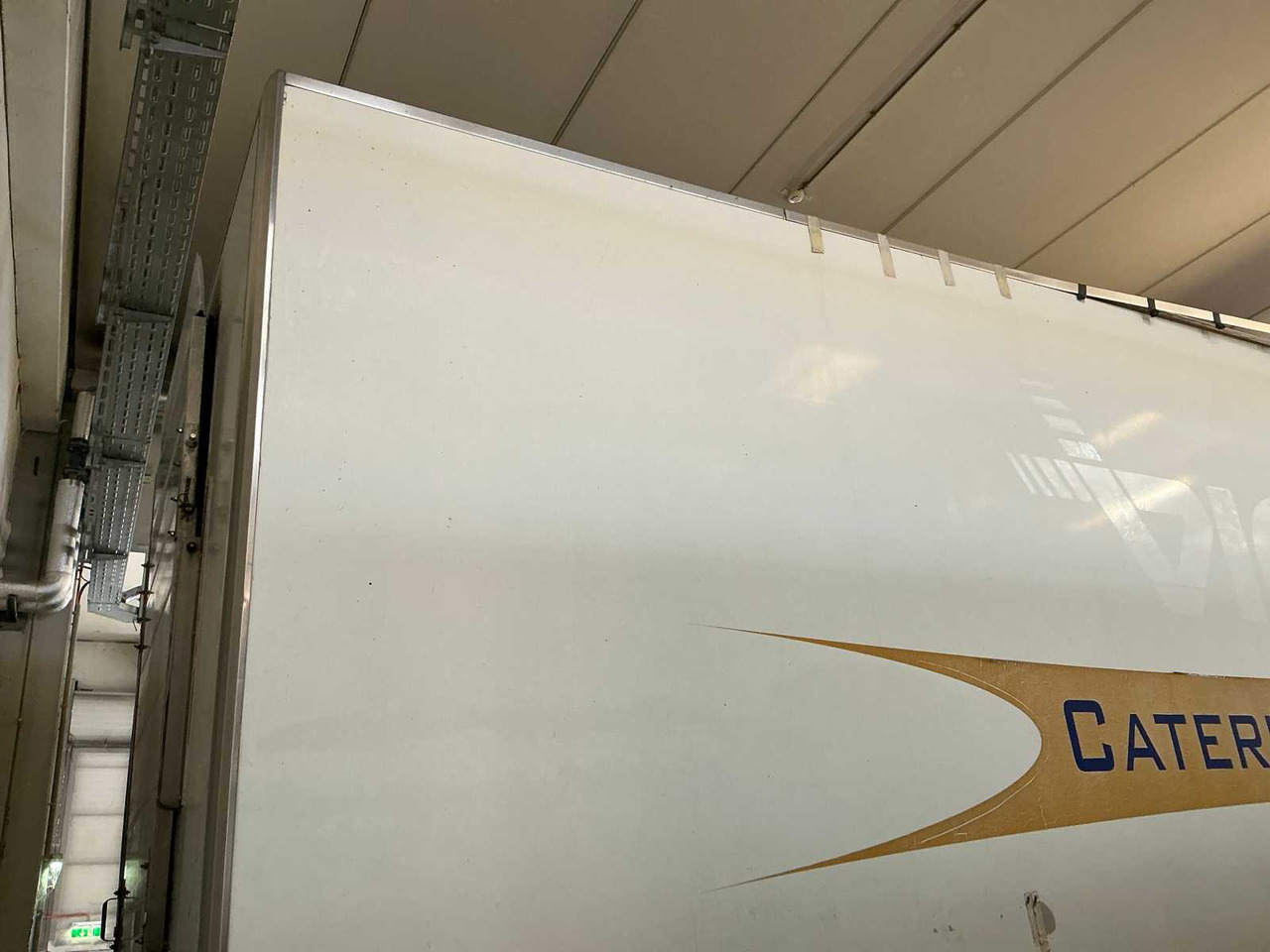 2001 MERCEDES-BENZ WBC22 CATERING TRUCK - Camião: foto 5 2001 MERCEDES-BENZ WBC22 CATERING TRUCK - Camião: foto 5