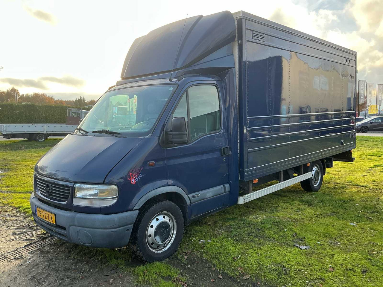 2001 OPEL 2.8 DTI L3H3 DC RIGID - Camião: foto 1 2001 OPEL 2.8 DTI L3H3 DC RIGID - Camião: foto 1