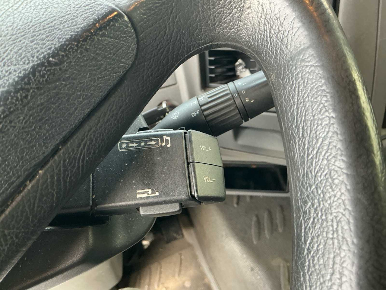 Camião 2006 RENAULT MIDLUM 220 DCI TRUCK: foto 34