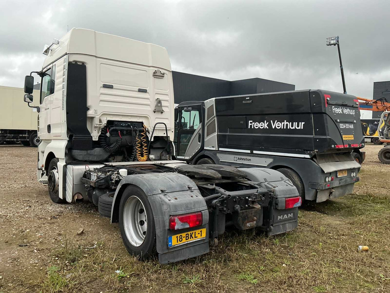 2007 MAN TGA 18.440 4X2 LLS-U 4X2 SEMI-TRAILER TRACTOR - Camião: foto 5 2007 MAN TGA 18.440 4X2 LLS-U 4X2 SEMI-TRAILER TRACTOR - Camião: foto 5