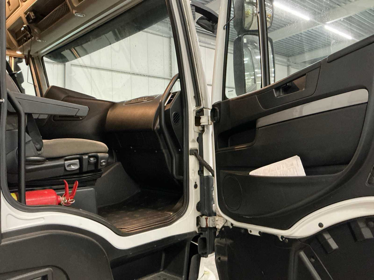 Camião 2015 IVECO TRUCK: foto 20