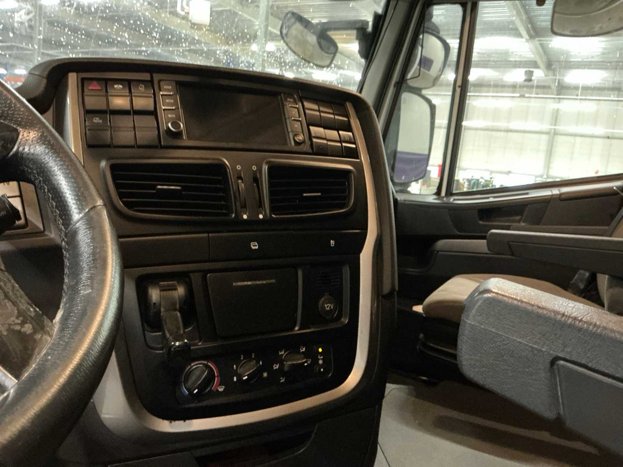 Camião 2015 IVECO TRUCK: foto 19
