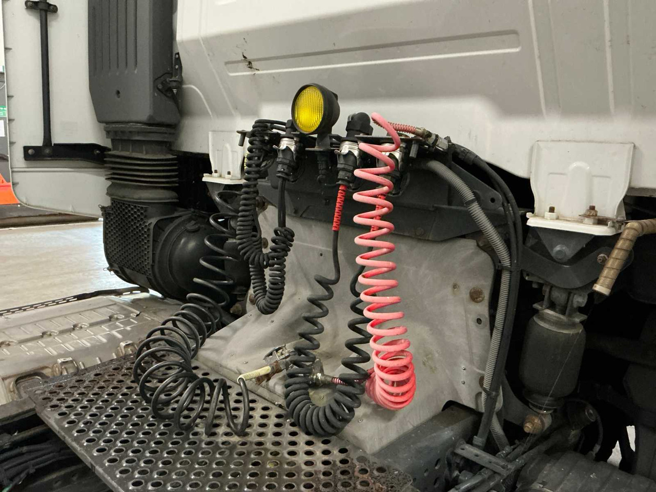 Camião 2015 IVECO TRUCK: foto 10