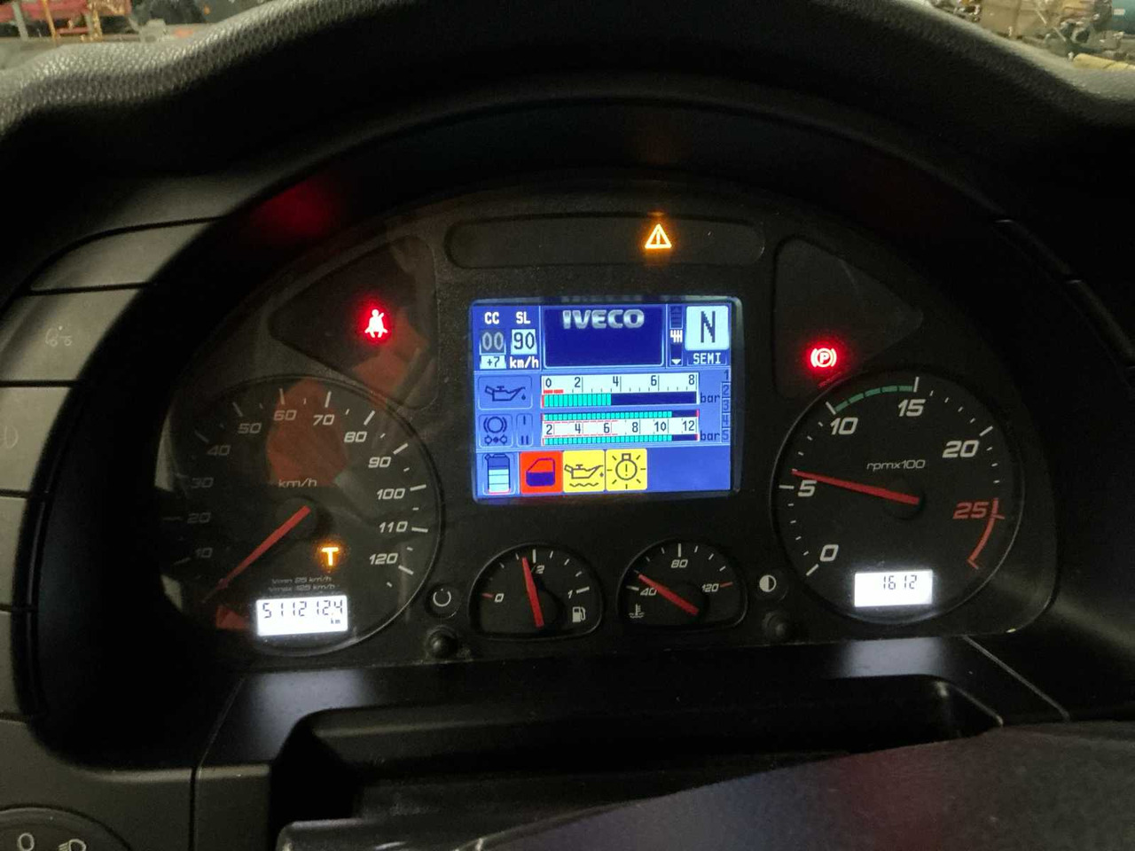 Camião 2015 IVECO TRUCK: foto 15