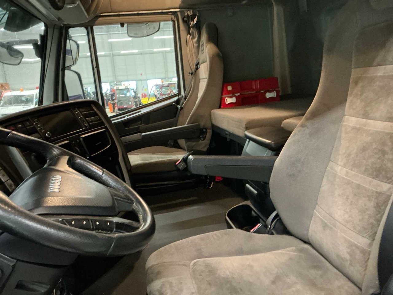 Camião 2015 IVECO TRUCK: foto 17