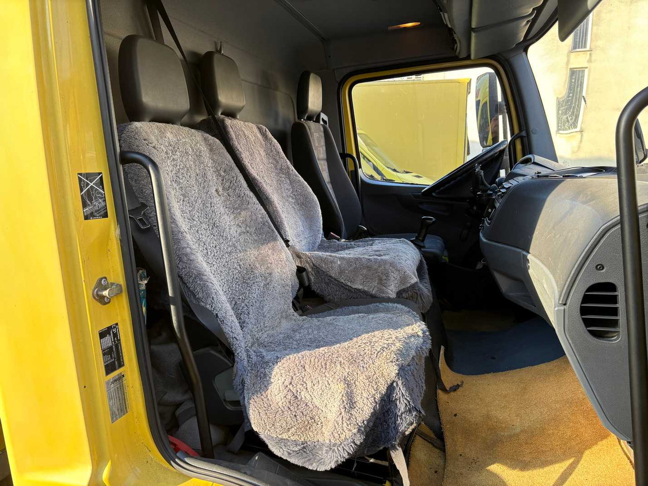 Camião MERCEDES-BENZ ATEGO 1222 TRUCK TRUCK: foto 44 Camião MERCEDES-BENZ ATEGO 1222 TRUCK TRUCK: foto 44