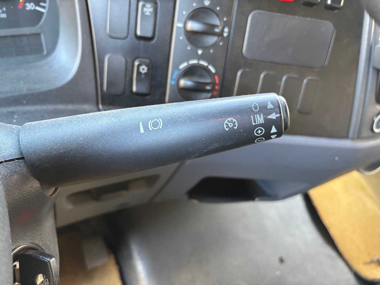 Camião MERCEDES-BENZ ATEGO 1222 TRUCK TRUCK: foto 28 Camião MERCEDES-BENZ ATEGO 1222 TRUCK TRUCK: foto 28