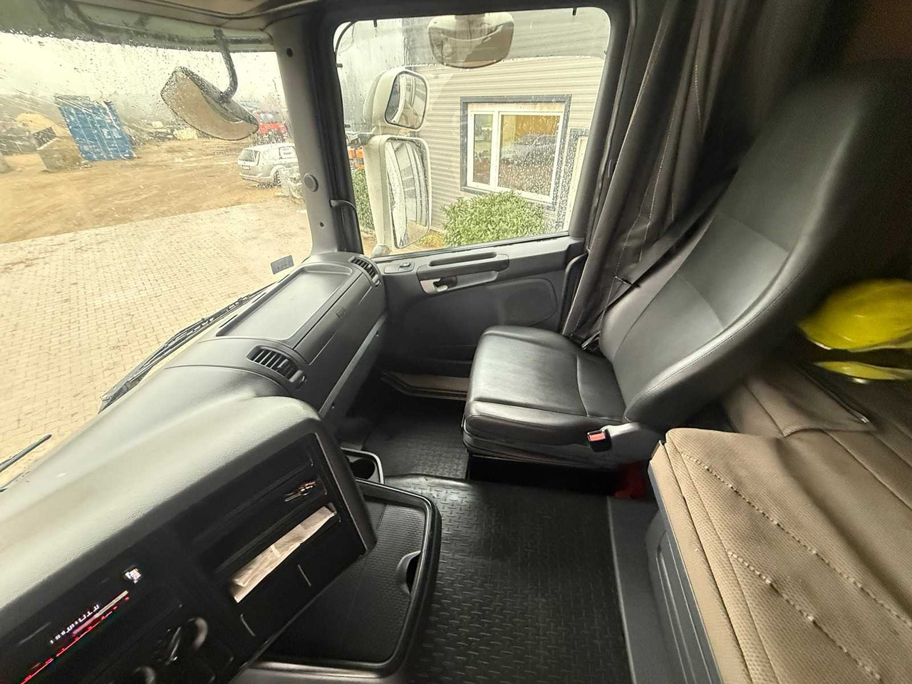 Camião SCANIA - R560 - SEMI TRUCK - 2011: foto 14 Camião SCANIA - R560 - SEMI TRUCK - 2011: foto 14