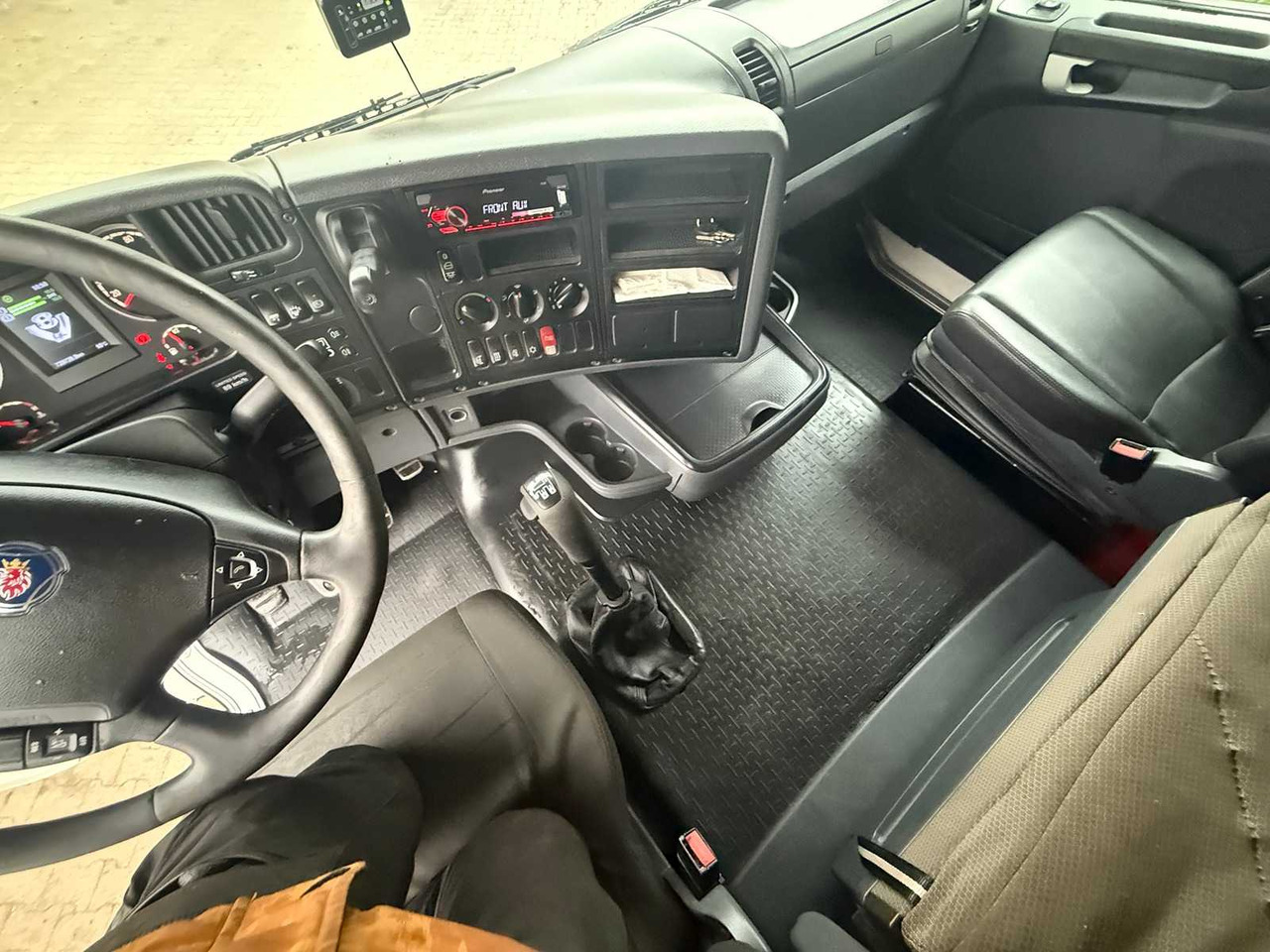 Camião SCANIA - R560 - SEMI TRUCK - 2011: foto 16 Camião SCANIA - R560 - SEMI TRUCK - 2011: foto 16