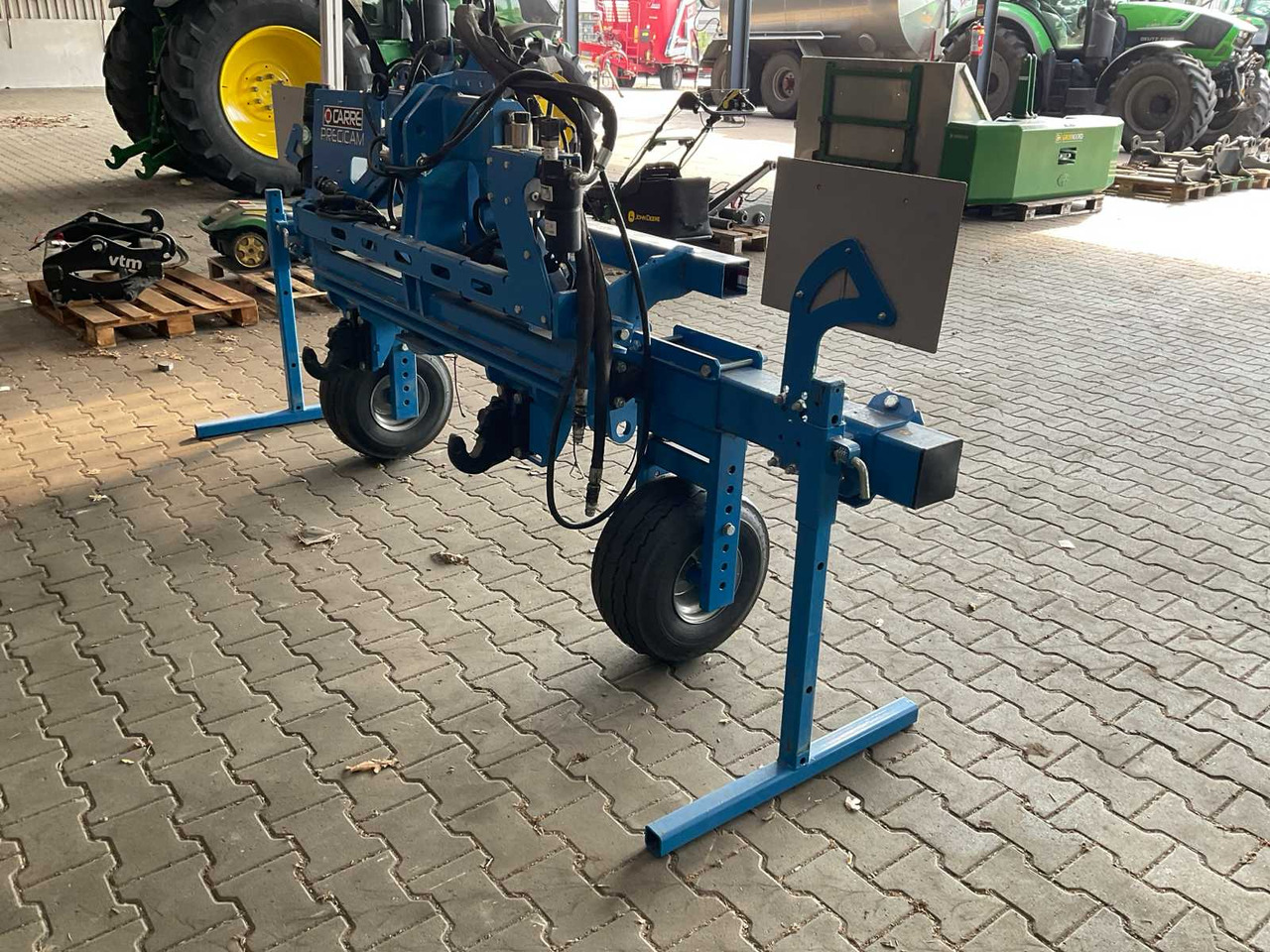 Carré Precicam - Maquina para lavrar a terra: foto 4 Carré Precicam - Maquina para lavrar a terra: foto 4