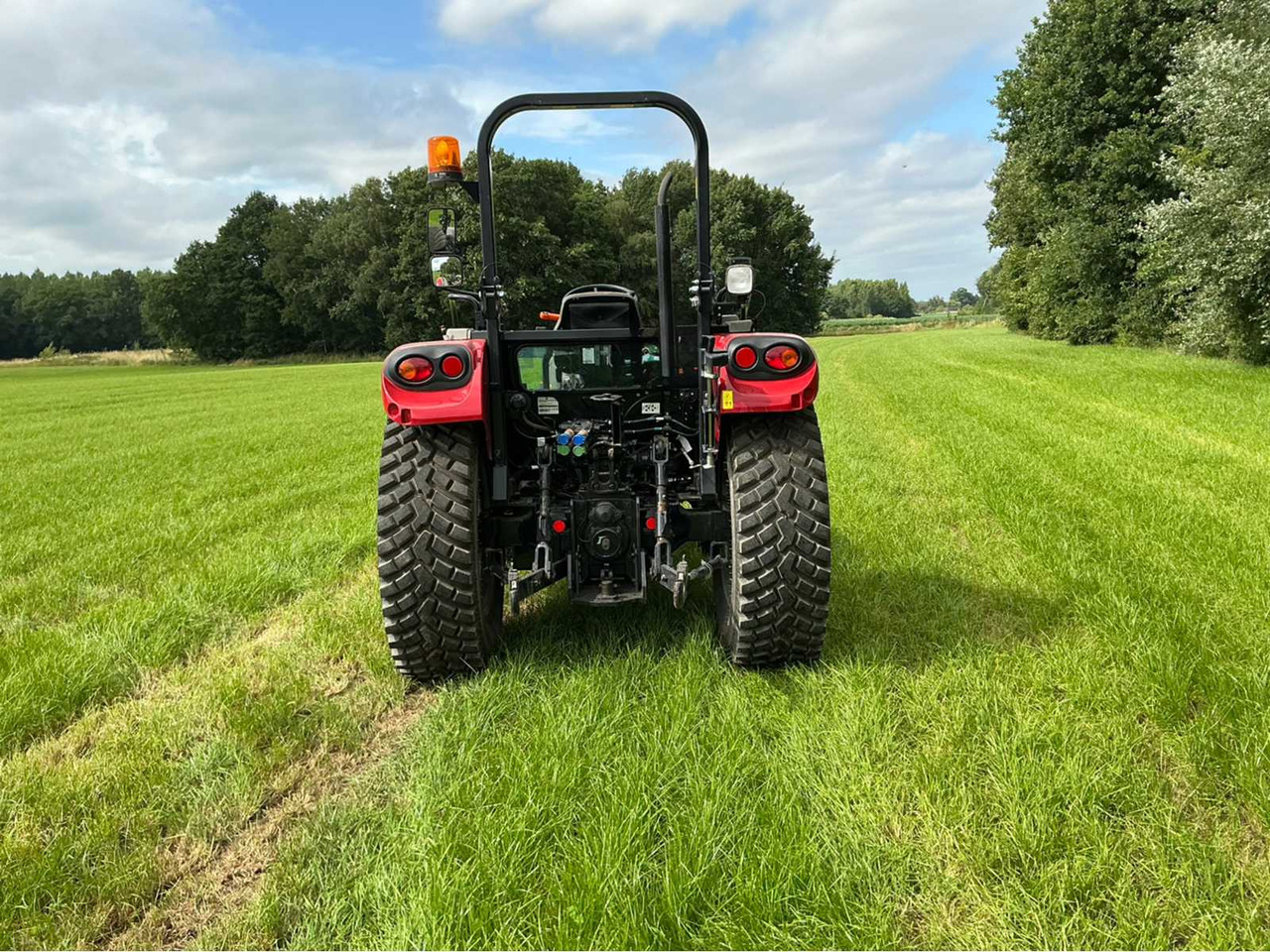 Case IH Farmall 55 A - Mini trator: foto 5 Case IH Farmall 55 A - Mini trator: foto 5