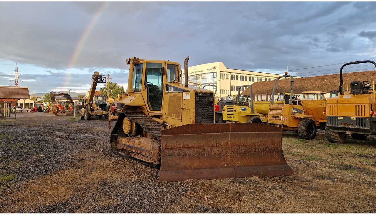 Caterpillar D5N - Buldôzer: foto 2 Caterpillar D5N - Buldôzer: foto 2