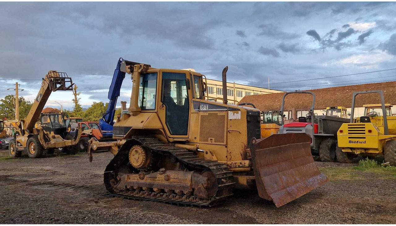Caterpillar D5N - Buldôzer: foto 5 Caterpillar D5N - Buldôzer: foto 5