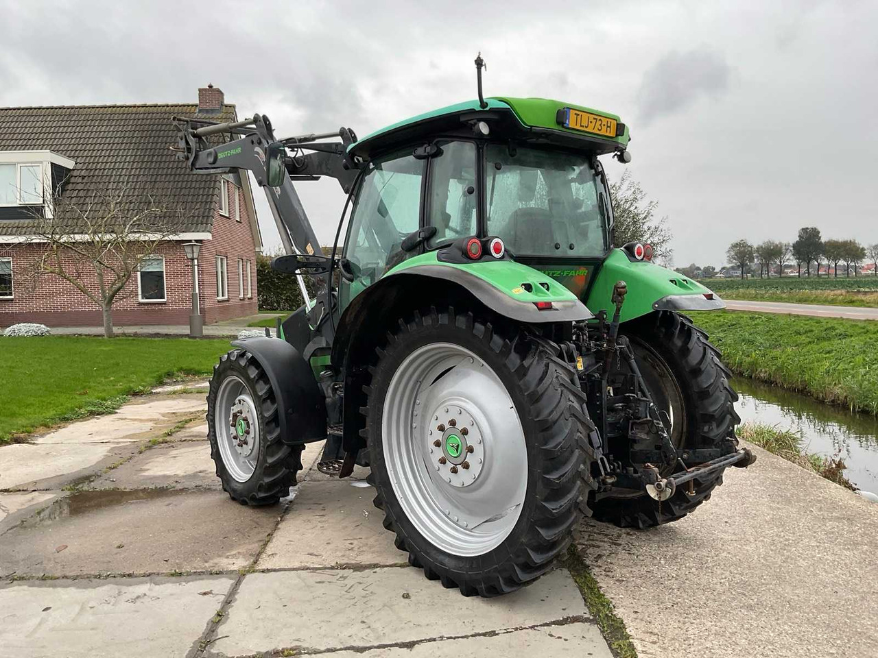 Trator Deutz-Fahr 2014 DEUTZ-FAHR AGROTRON 5120 FOUR WHEEL DRIVE FARM TRACTOR: foto 8 Trator Deutz-Fahr 2014 DEUTZ-FAHR AGROTRON 5120 FOUR WHEEL DRIVE FARM TRACTOR: foto 8
