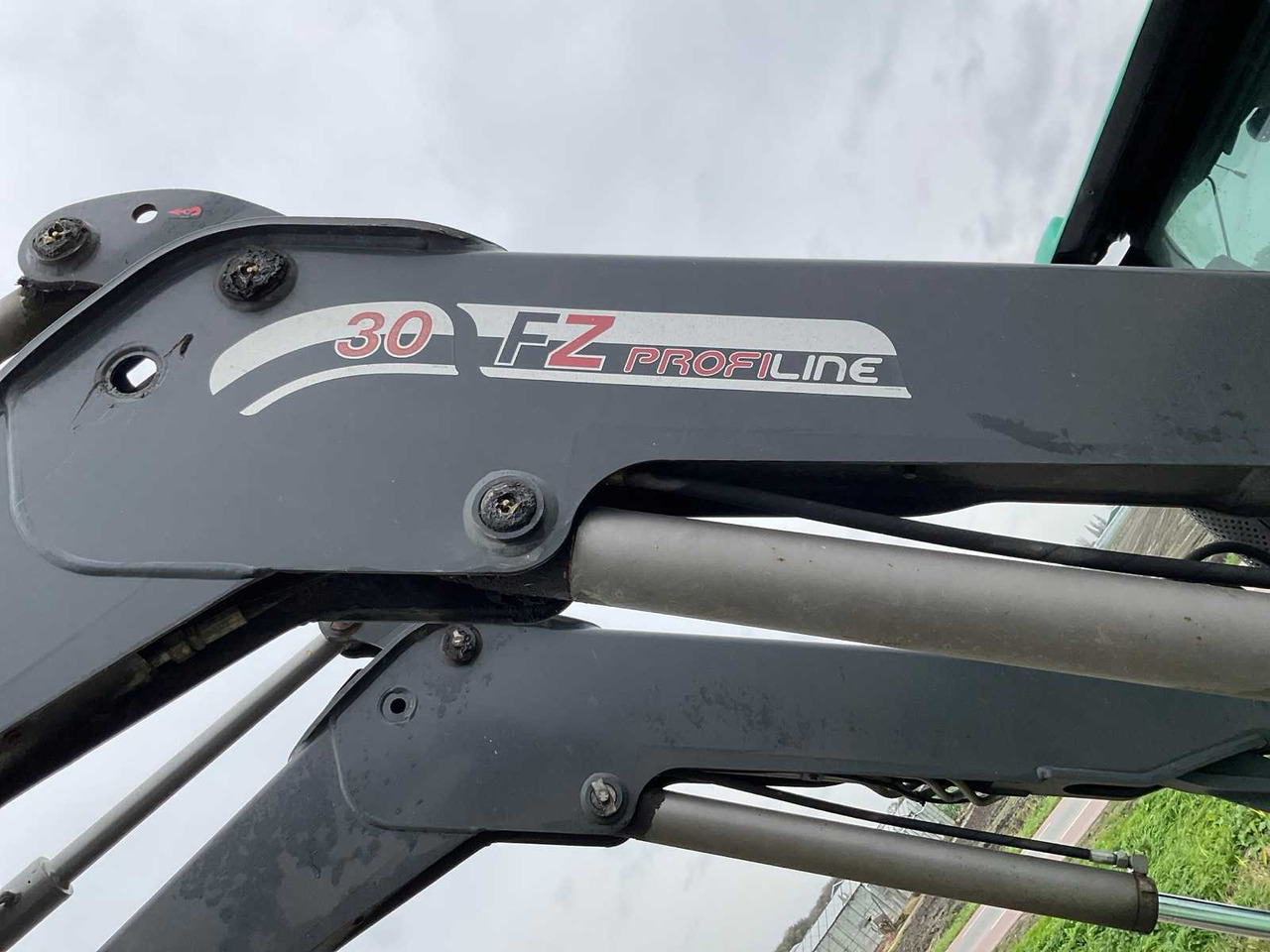 Trator Deutz-Fahr 2014 DEUTZ-FAHR AGROTRON 5120 FOUR WHEEL DRIVE FARM TRACTOR: foto 11 Trator Deutz-Fahr 2014 DEUTZ-FAHR AGROTRON 5120 FOUR WHEEL DRIVE FARM TRACTOR: foto 11