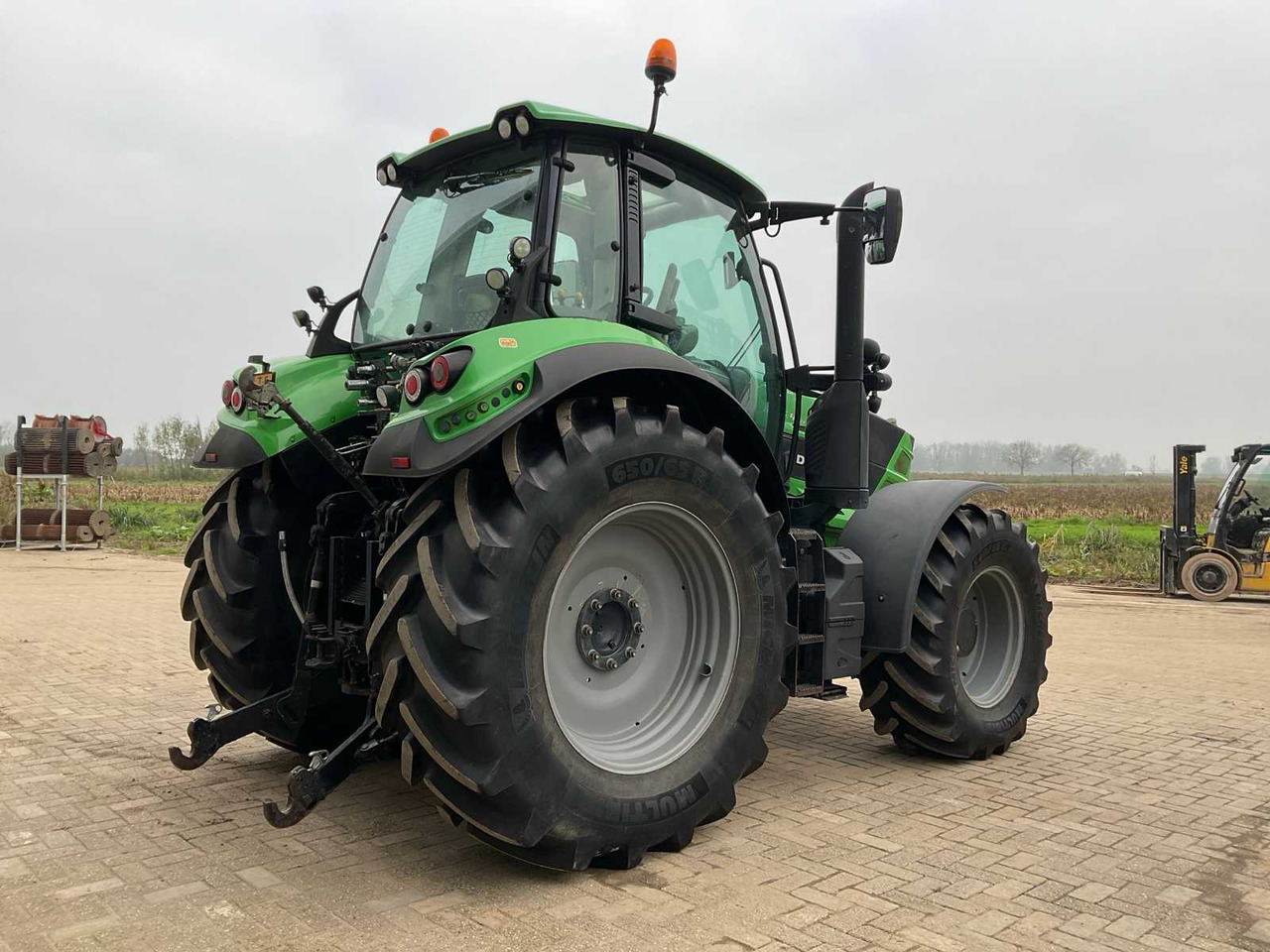 Deutz-fahr 6175.4 TTV Agrotron - Trator: foto 5 Deutz-fahr 6175.4 TTV Agrotron - Trator: foto 5