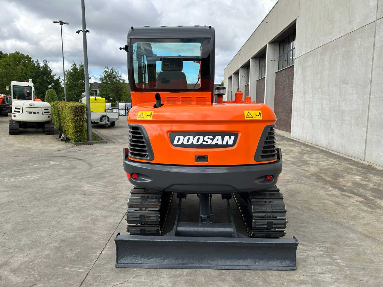 Doosan DX55-9C - Escavadora de rastos: foto 5 Doosan DX55-9C - Escavadora de rastos: foto 5