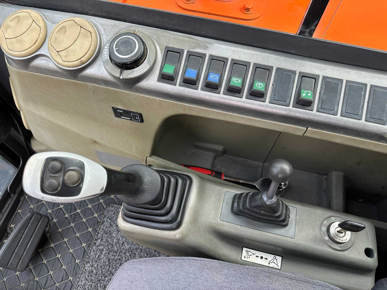 Escavadora de rastos Doosan DX55-9C: foto 38