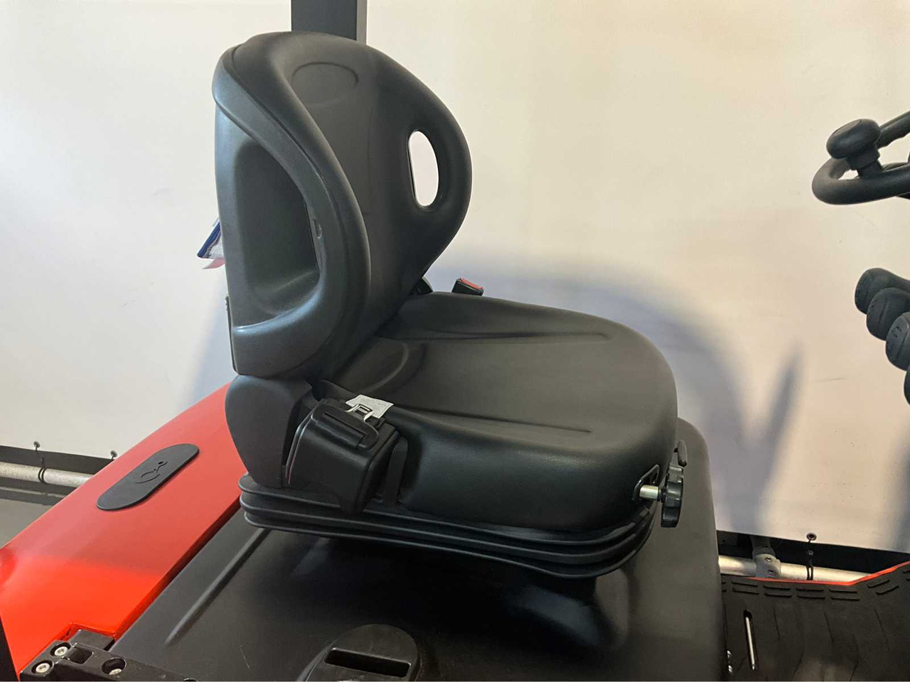 Empilhador EP - EFL 181 - 4.8 METER TRIPLEX, LI-ION, FREE-LIFT, SIDE-SHIFT - FORKLIFT: foto 17