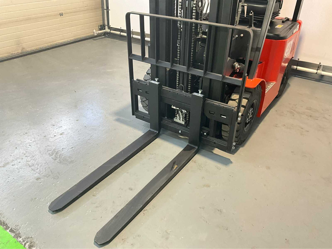 Empilhador EP - EFL 181 - 4.8 METER TRIPLEX, LI-ION, FREE-LIFT, SIDE-SHIFT - FORKLIFT: foto 15