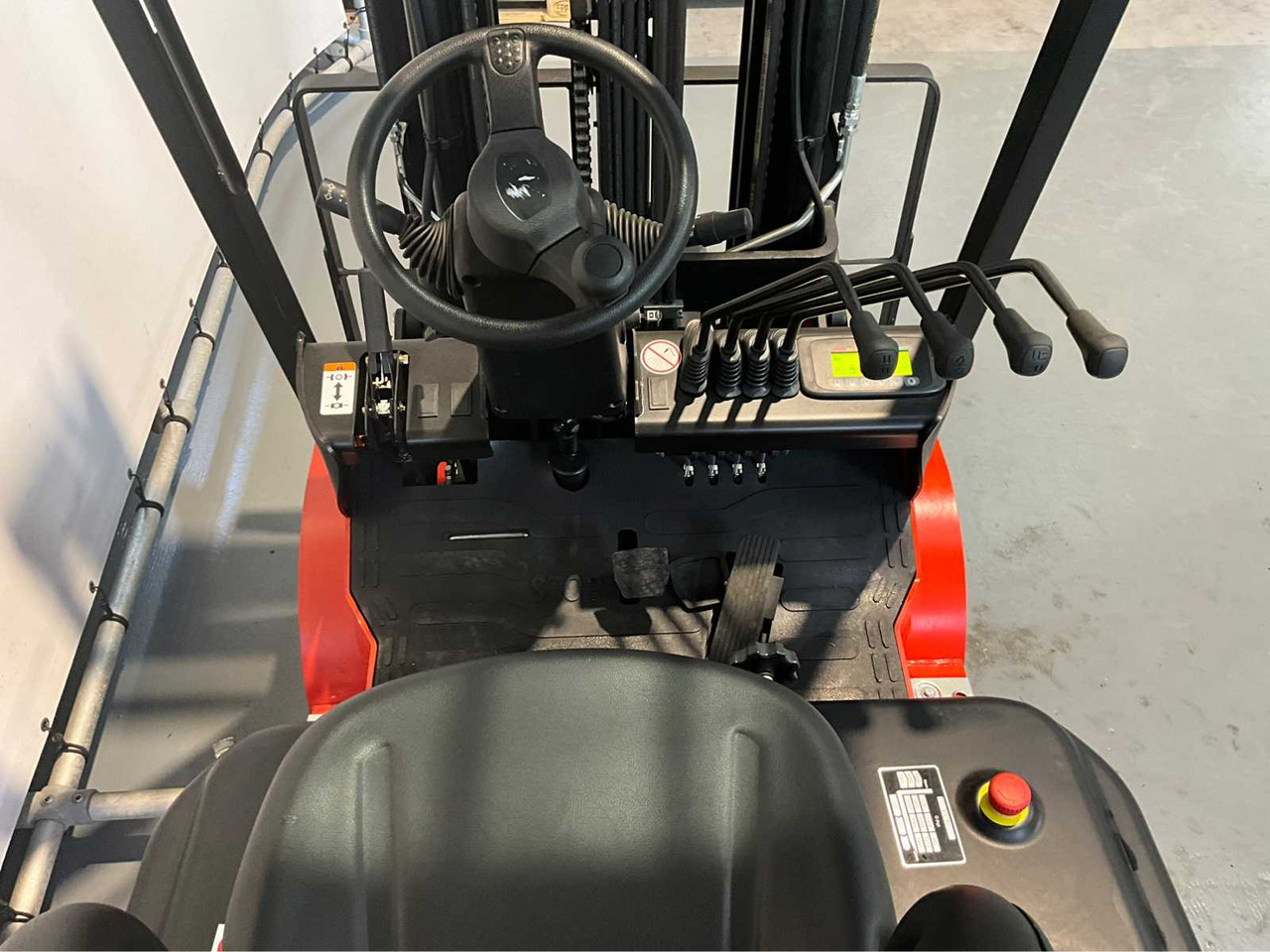 Empilhador EP - EFL 181 - 4.8 METER TRIPLEX, LI-ION, FREE-LIFT, SIDE-SHIFT - FORKLIFT: foto 13