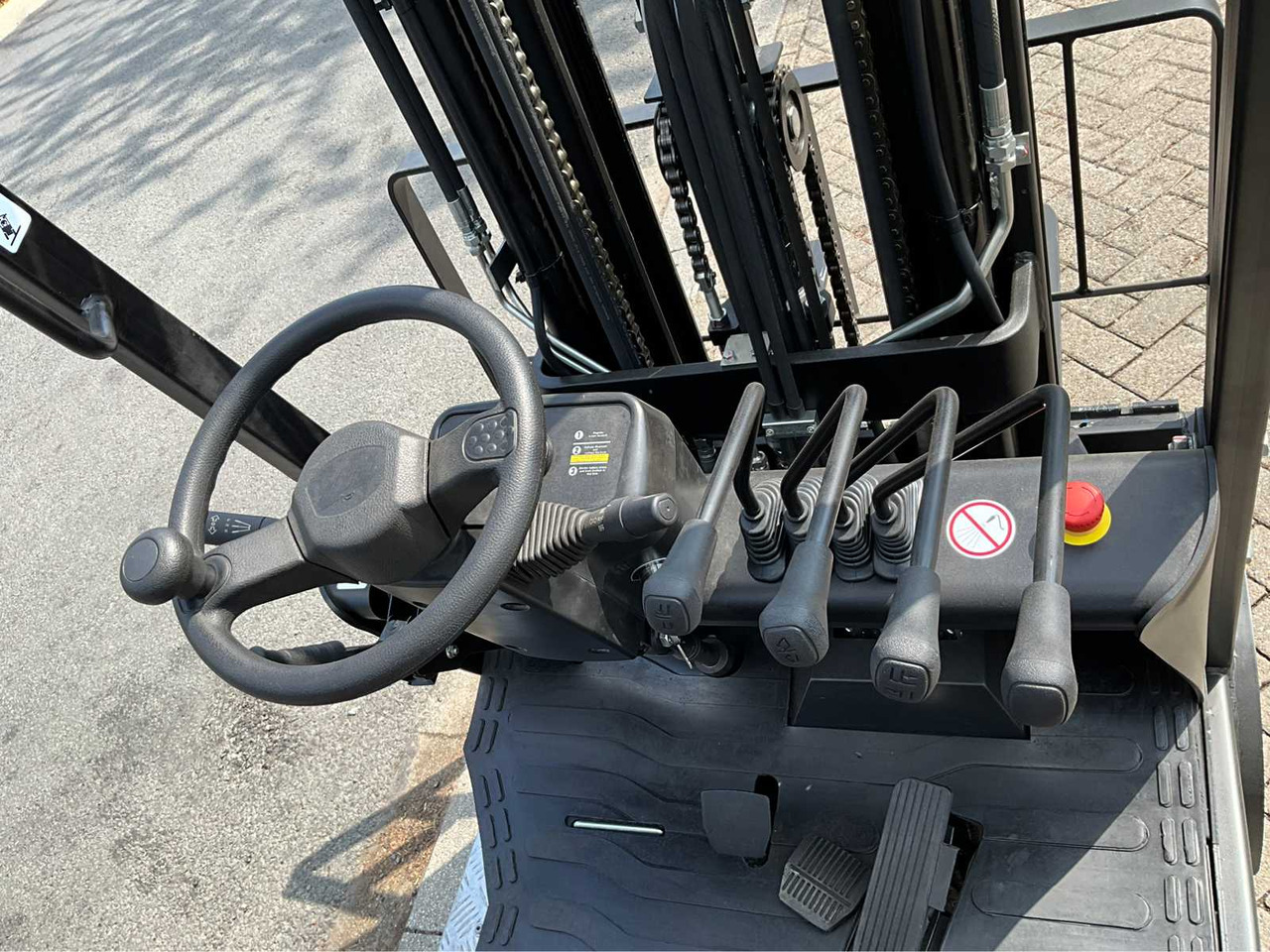 Empilhador EP EFS 151 - 4.35 METER TRIPLEX, LI-ION, FREE-LIFT, SIDE-SHIFT - FORKLIFT: foto 14