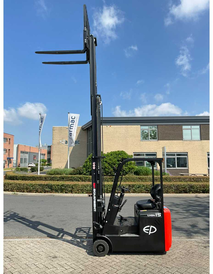 Empilhador EP EFS 151 - 4.35 METER TRIPLEX, LI-ION, FREE-LIFT, SIDE-SHIFT - FORKLIFT: foto 10