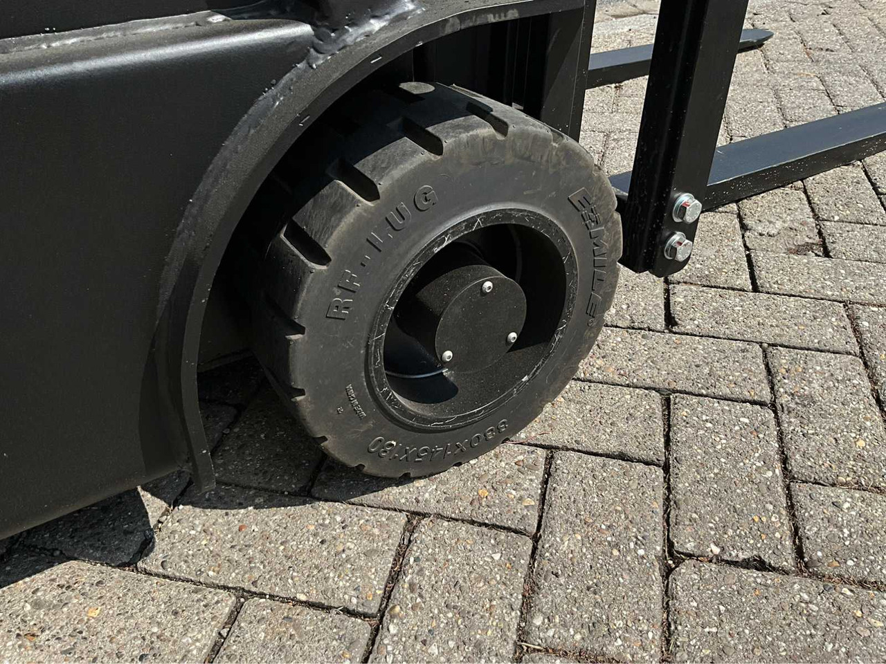 Empilhador EP EFS 151 - 4.35 METER TRIPLEX, LI-ION, FREE-LIFT, SIDE-SHIFT - FORKLIFT: foto 20