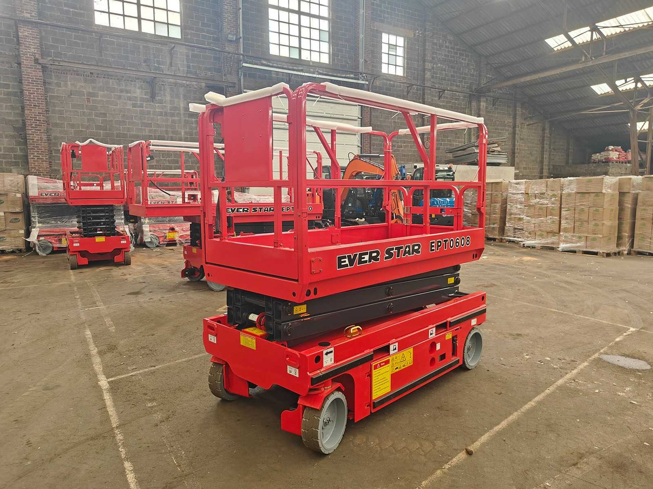 EVER STAR - 2025 - EPT0608 - AERIAL PLATFORM - Plataforma aérea: foto 1 EVER STAR - 2025 - EPT0608 - AERIAL PLATFORM - Plataforma aérea: foto 1