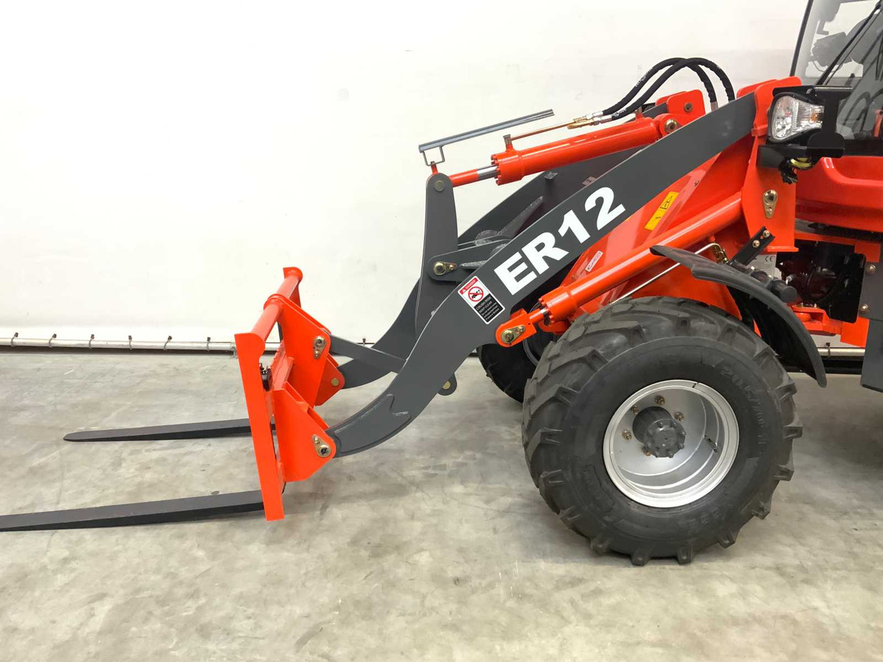 EVERUN - 2025 - ER12 - WHEEL LOADER - Pá carregadora de rodas: foto 4 EVERUN - 2025 - ER12 - WHEEL LOADER - Pá carregadora de rodas: foto 4