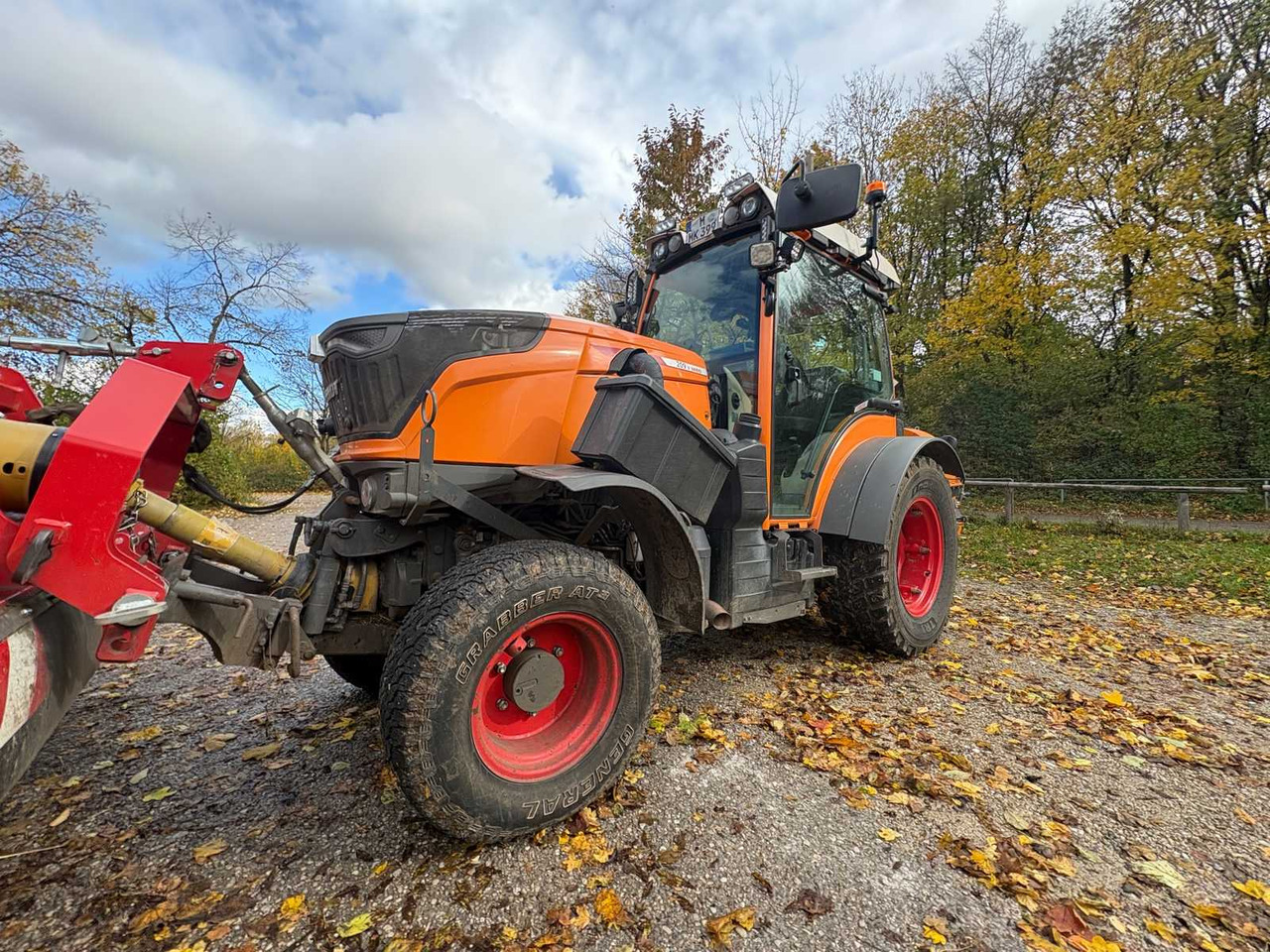 FENDT 209 V VARIO FARM TRACTOR WITH ALL-WHEEL DRIVE - Trator: foto 1 FENDT 209 V VARIO FARM TRACTOR WITH ALL-WHEEL DRIVE - Trator: foto 1