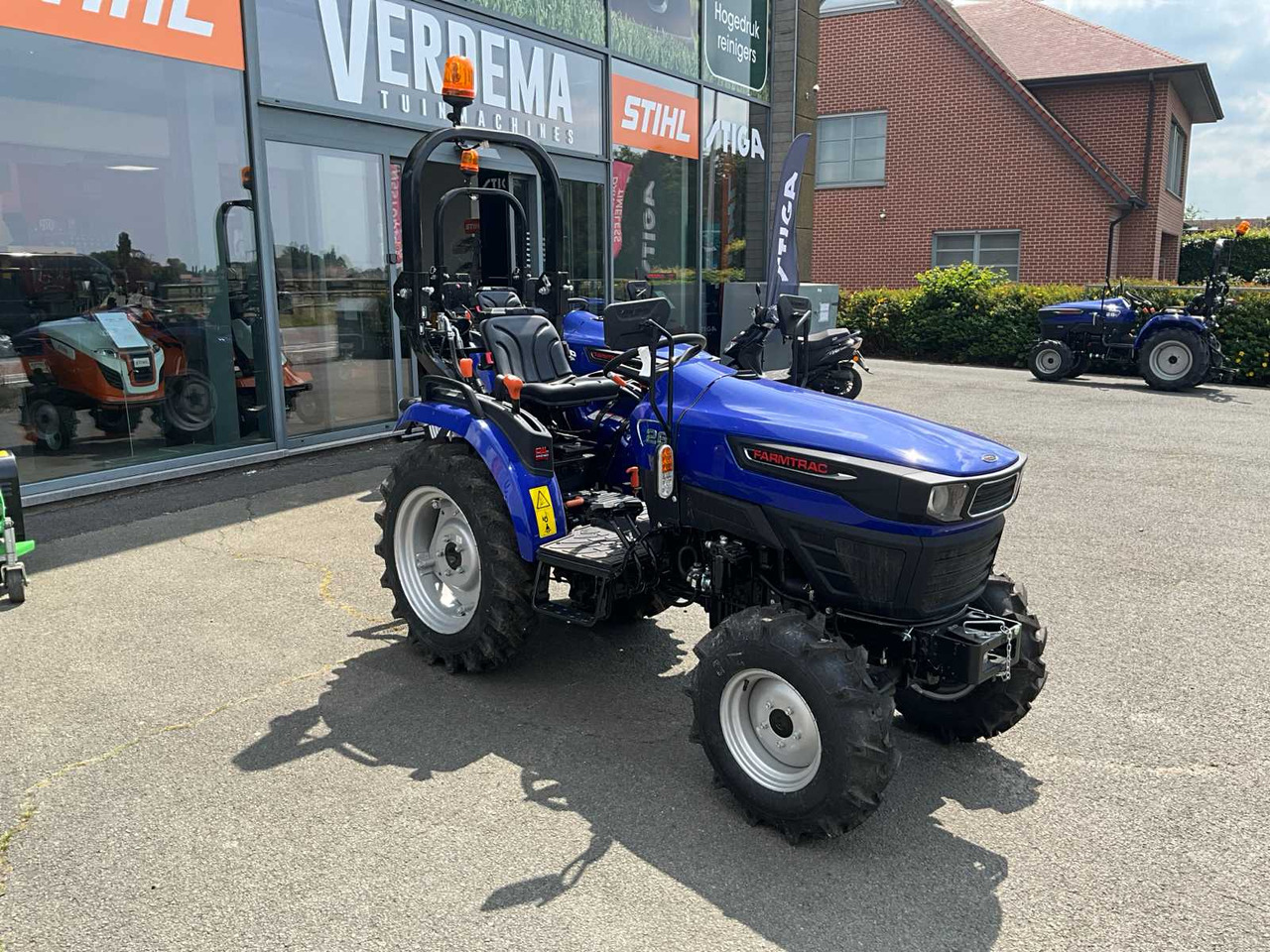 Farmtrac 26 - Mini trator: foto 5 Farmtrac 26 - Mini trator: foto 5