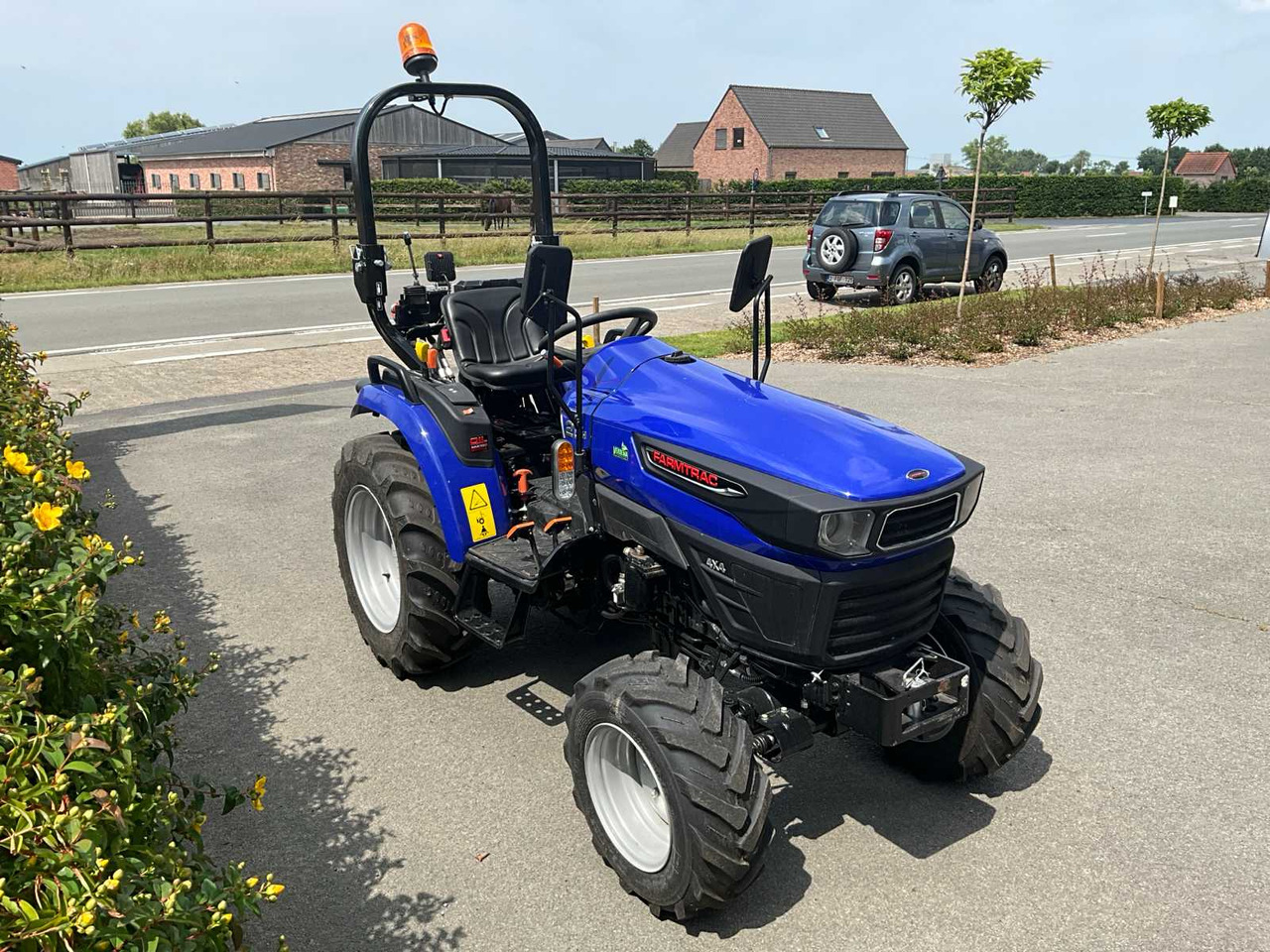 Farmtrac 26H - Mini trator: foto 5 Farmtrac 26H - Mini trator: foto 5