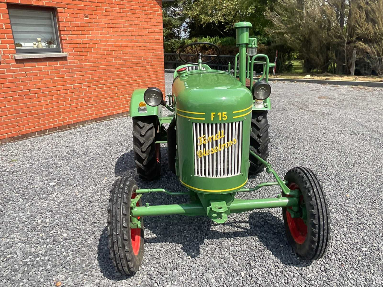 Trator Fendt F 15 Dieselross: foto 8